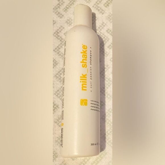🛍️ Milk Shake Curl Passion shampoo 10.1 FL. OZ 300ml 🎊 - Picture 5 of 5